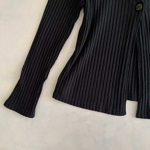 Weekenders Black Ribbed V-Neck Single Button Long Sleeve Shirt - Picture 3 of 5